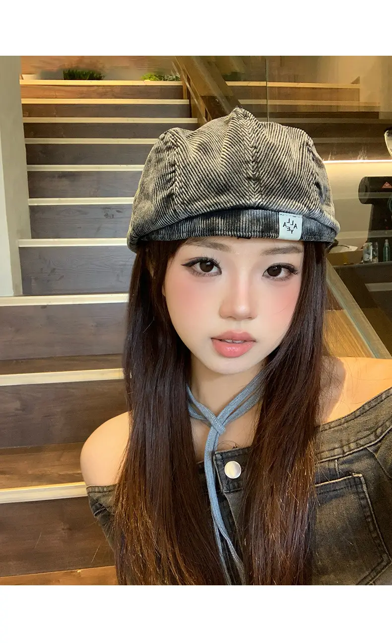 Women Duckbill Beret with Face-Slimming Design — feature 7