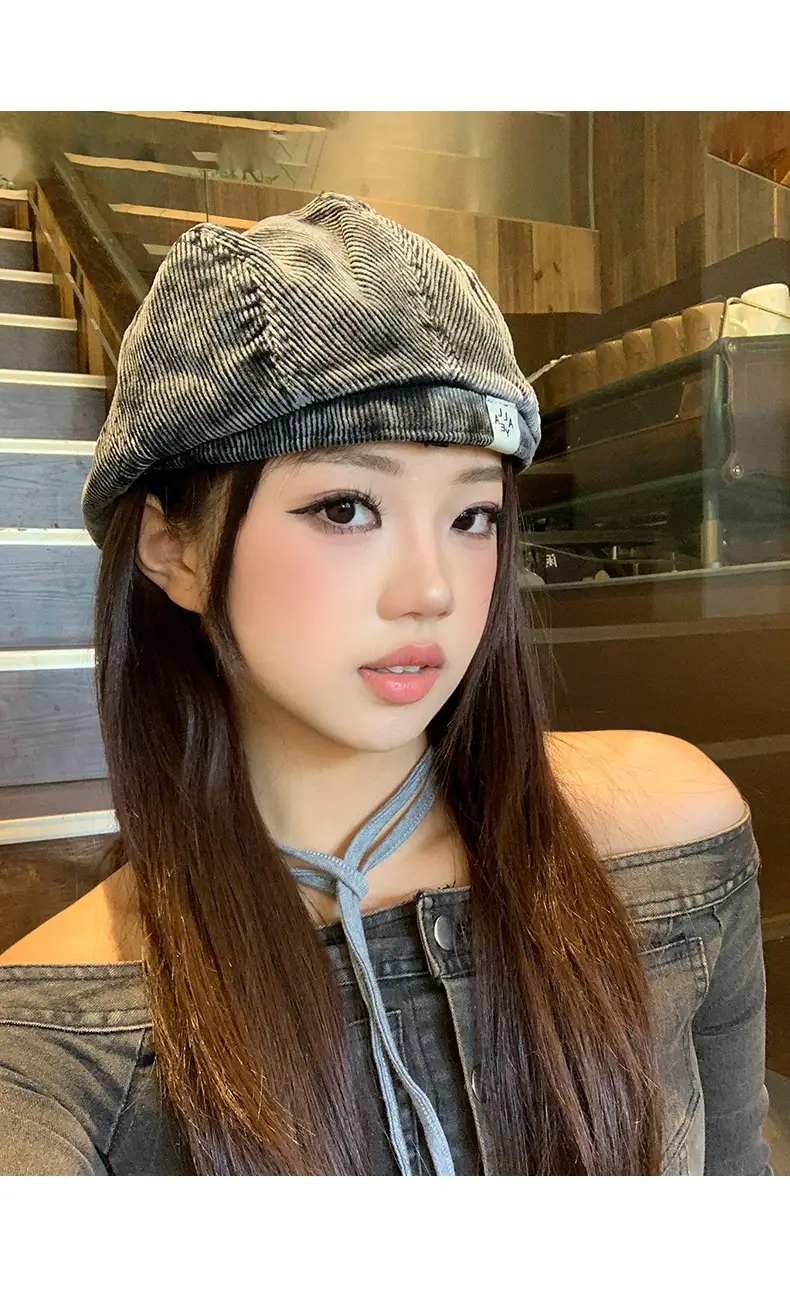 Women Duckbill Beret with Face-Slimming Design — feature 9