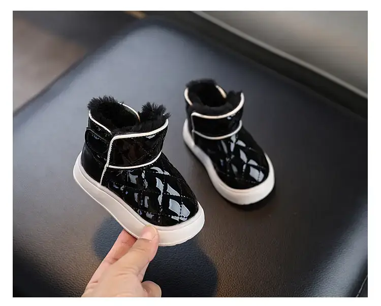 Baby Girl Fleece Lined Snow Boots Black White 1-2Y — feature 9