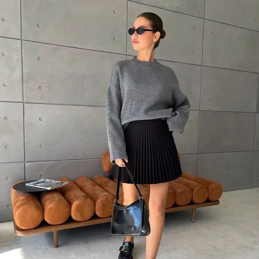 2025 Cross-Border Trade Hot-Selling Russian Bestseller Solid Color Crew Neck Sweater for Women, Soft Knit Casual Loose Top