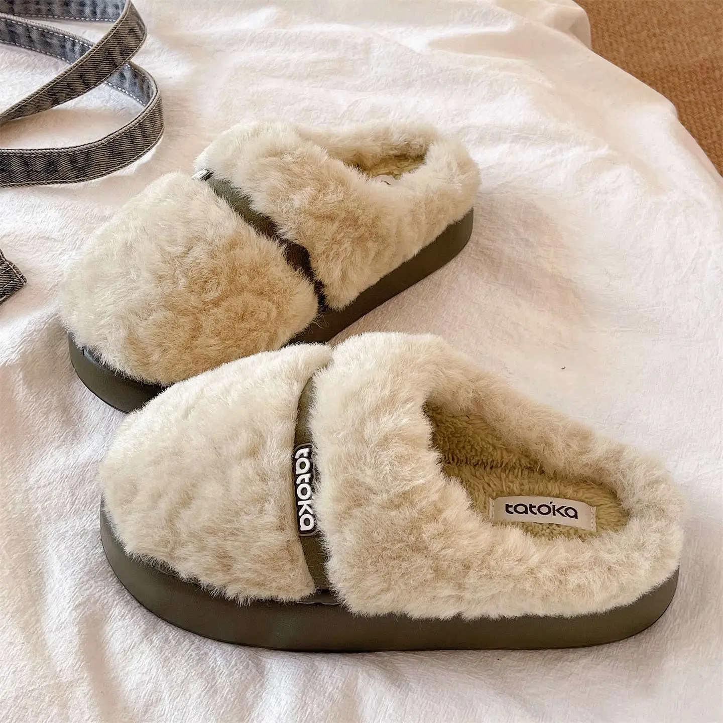 Women Winter Plush Cotton Slippers Autumn Warm Indoor Wear - Image 3