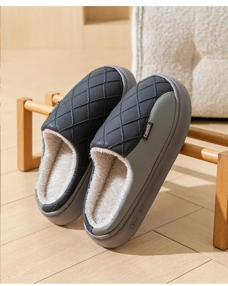 Women's Pink Quilted Warm Slippers Large — feature 15