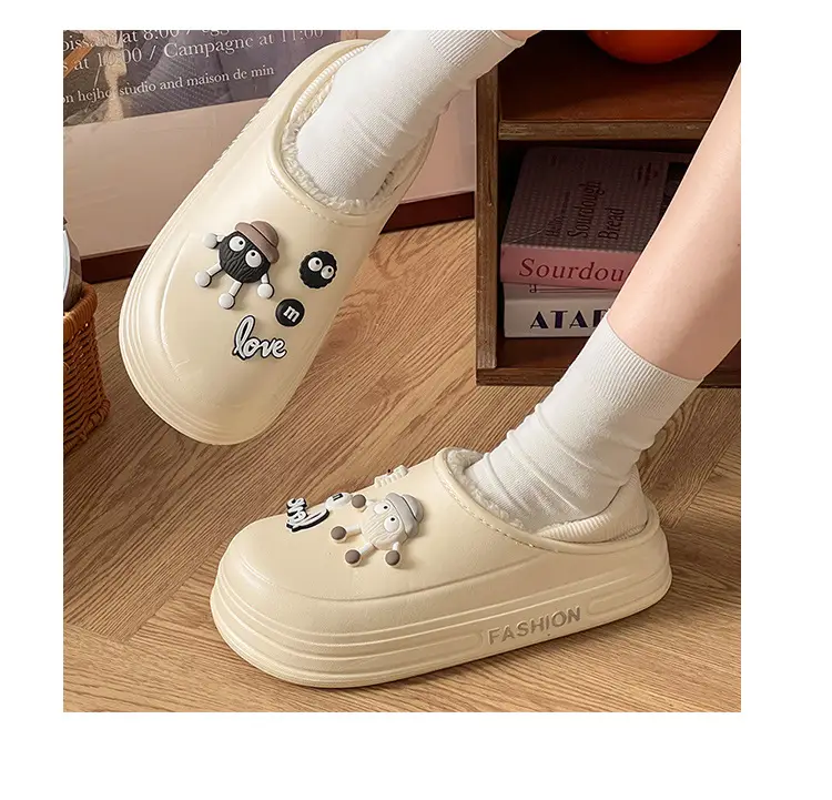 Women Winter Cotton Slippers with Stamps — feature 6