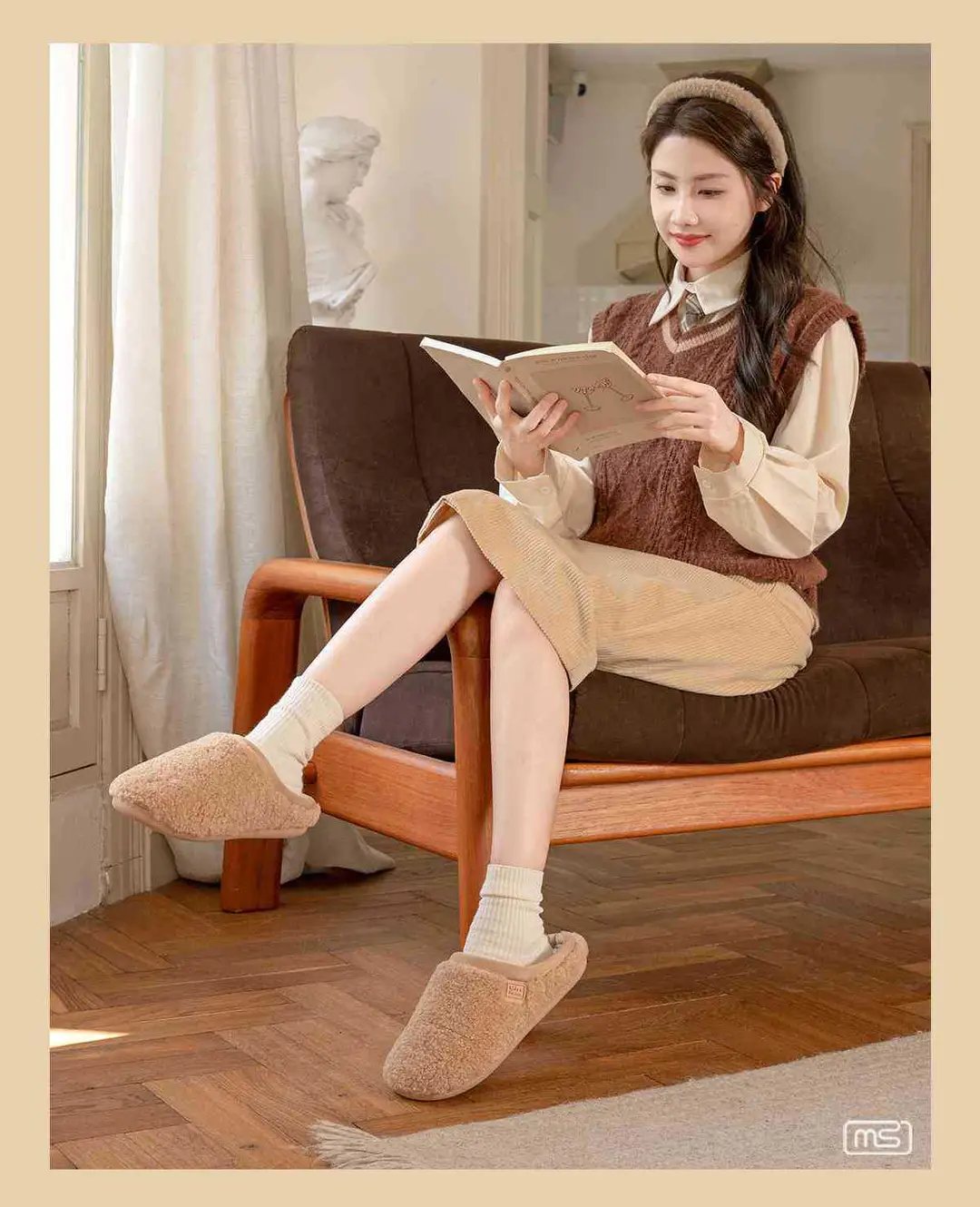 2025 New Hong Kong Style Slippers, Warm and Comfortable, Soft-Soled Non-Slip Cotton Slippers for Home and Outdoor Wear, Men's Autumn and Winter Home Room — feature 6
