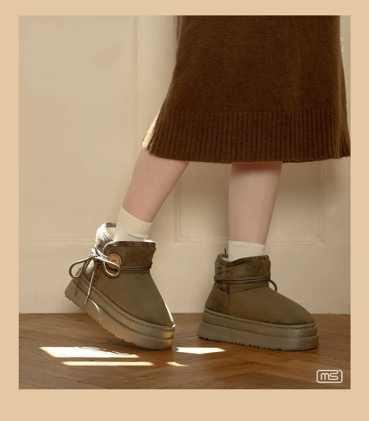 2025 Winter Button-Decorated Boots for Women — feature 9