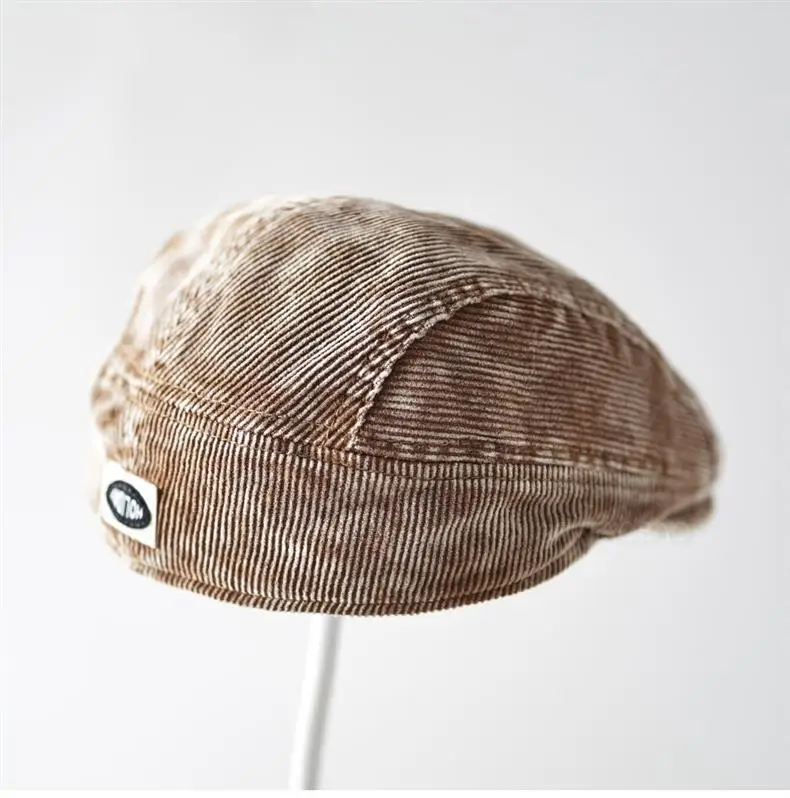 Men's Corduroy Sunshade Cap Brown Back Patch Letters — feature 1