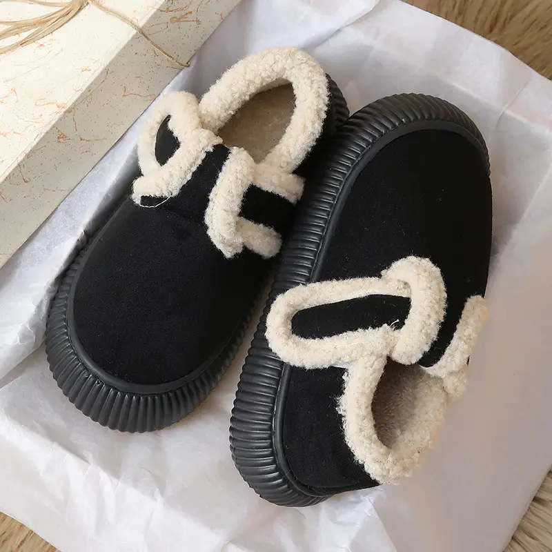 Women's Black Wool Slipper with Fleece Lining