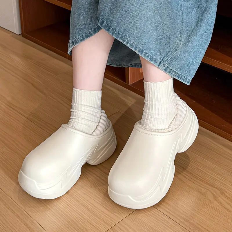 Women Black Slip-On Slippers Warm Thick Sole Autumn Winter - Image 5