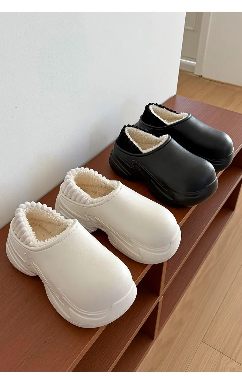Women Black Slip-On Slippers Warm Thick Sole Autumn Winter — feature 15
