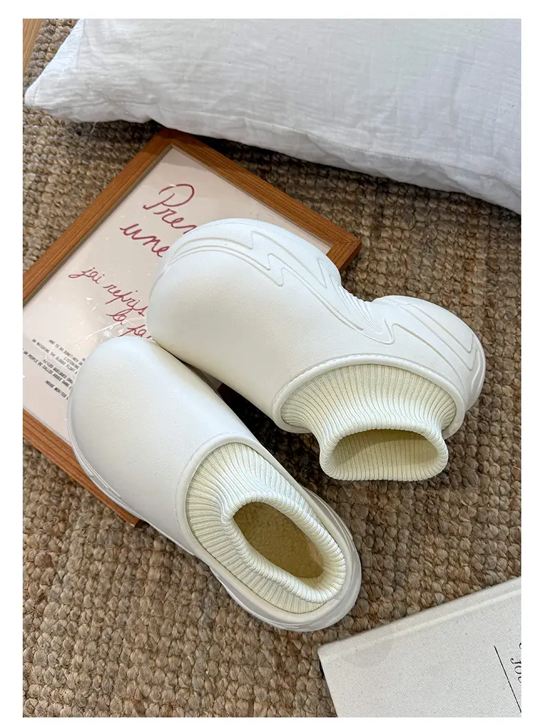 Women Black Slip-On Slippers Warm Thick Sole Autumn Winter — feature 16