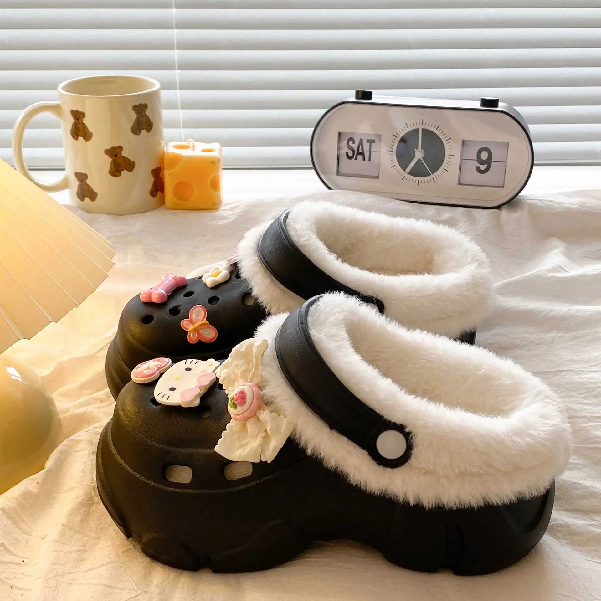Winter Warm Korean Style Fleece Lined Shoes