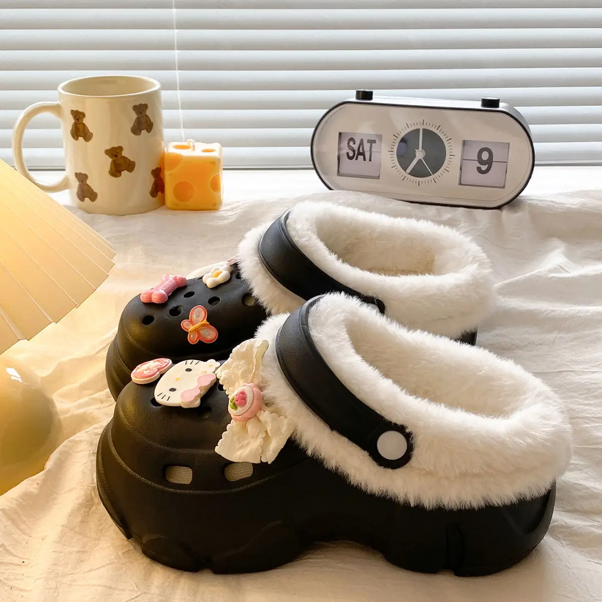 Winter Warm Korean Style Fleece Lined Shoes — feature 34