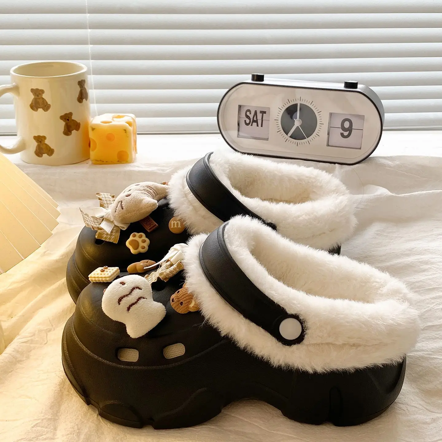 New Winter Soft Cotton Slippers with Arch Support Clogs - Image 8