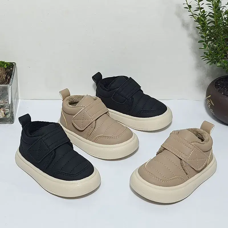 Baby Velvet Sneakers Beige Soft Soles 2025 — feature 6