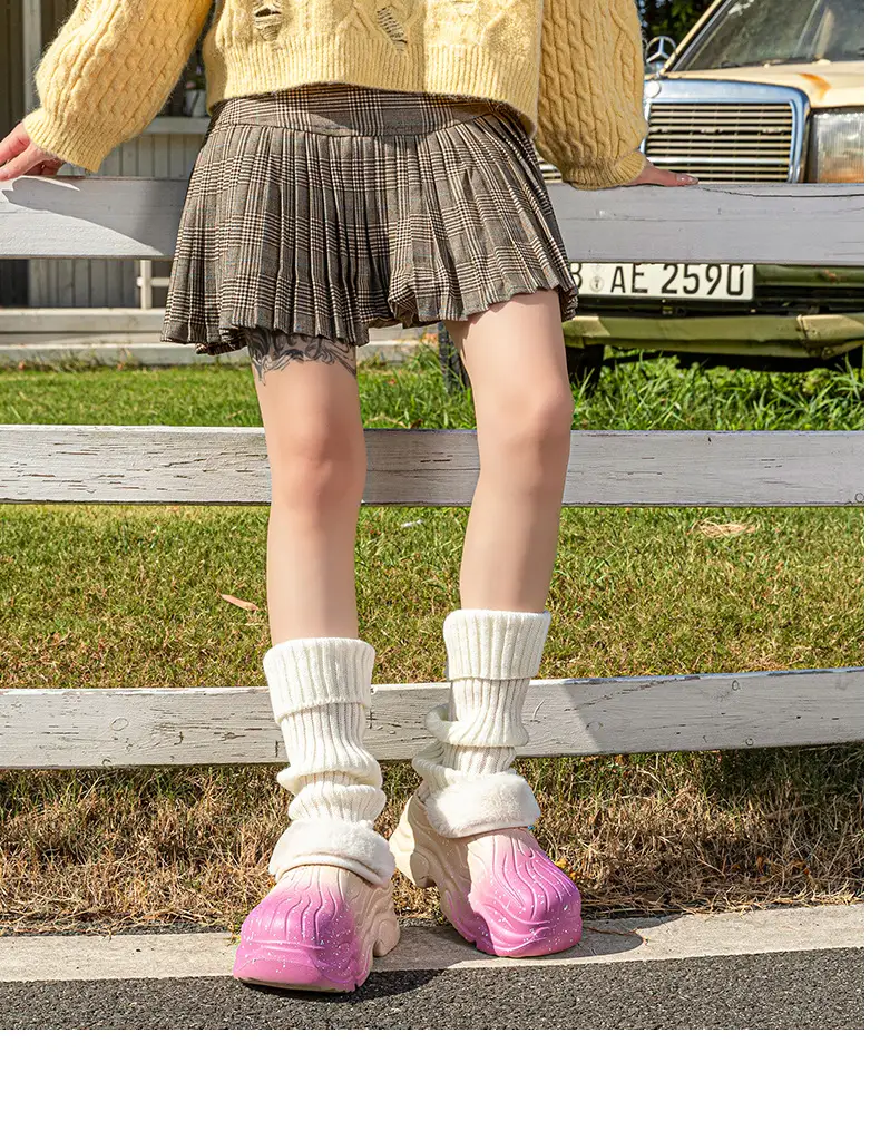 Women's Winter Cotton Slippers with Fleece Lining & Sparkle Design — feature 10