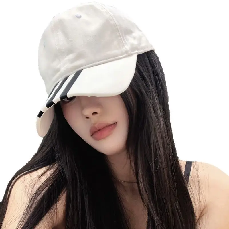 Women Straw Cap Duckbill Style Baseball Cap White
