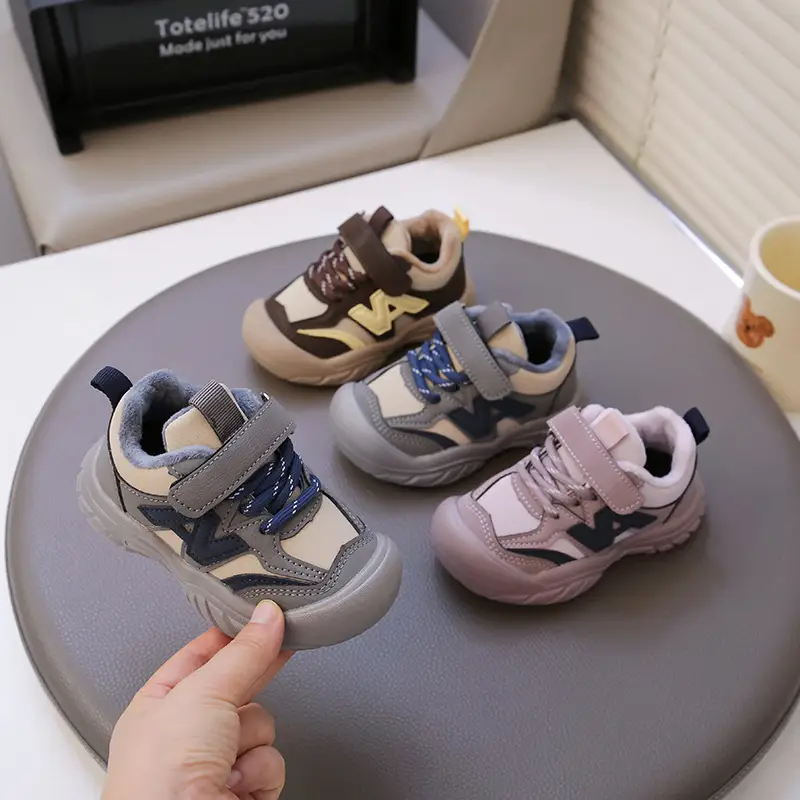 2025 Kids Sneakers Non-Slip Soft Bottom Grey Blue — feature 2