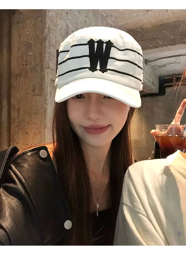 Women Korean Retro Striped Baseball Cap Spring Autumn — feature 7