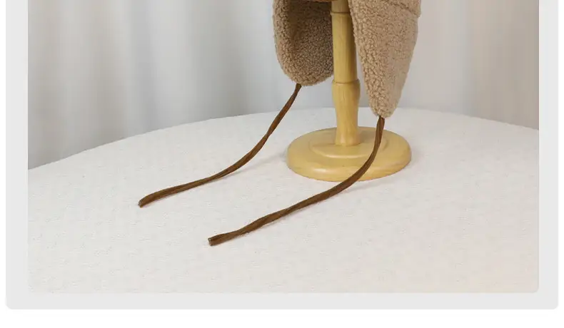 Winter Windproof Ear Hat with Cute Frog Design — feature 8