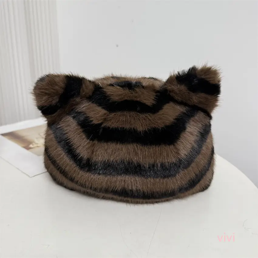 Winter Plush Duckbill Cap for Women Black Striped — feature 4