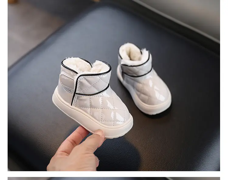 Baby Girl Fleece Lined Snow Boots Black White 1-2Y — feature 12