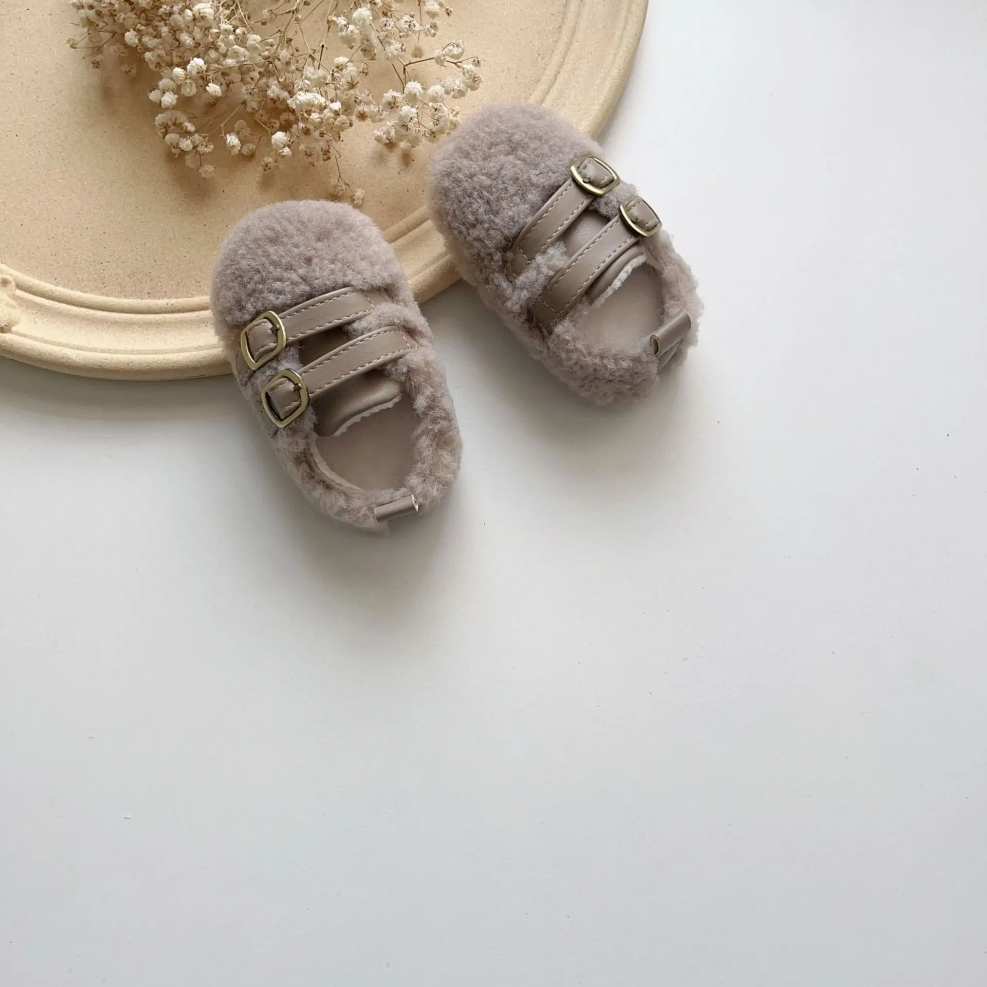 Baby Velvet Faux Fur Laced Shoes for Toddler Winter — feature 10