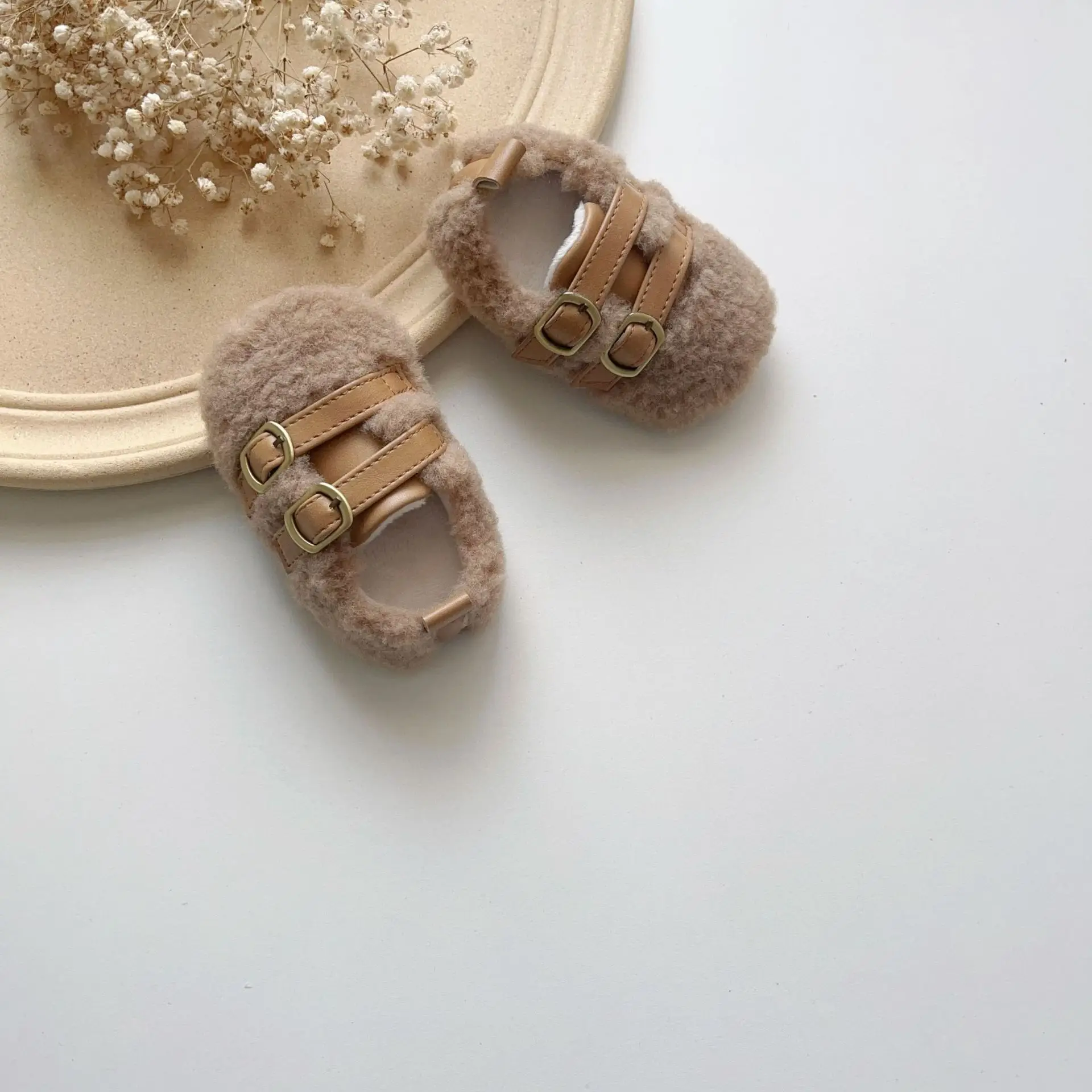 Baby Velvet Faux Fur Laced Shoes for Toddler Winter — feature 11