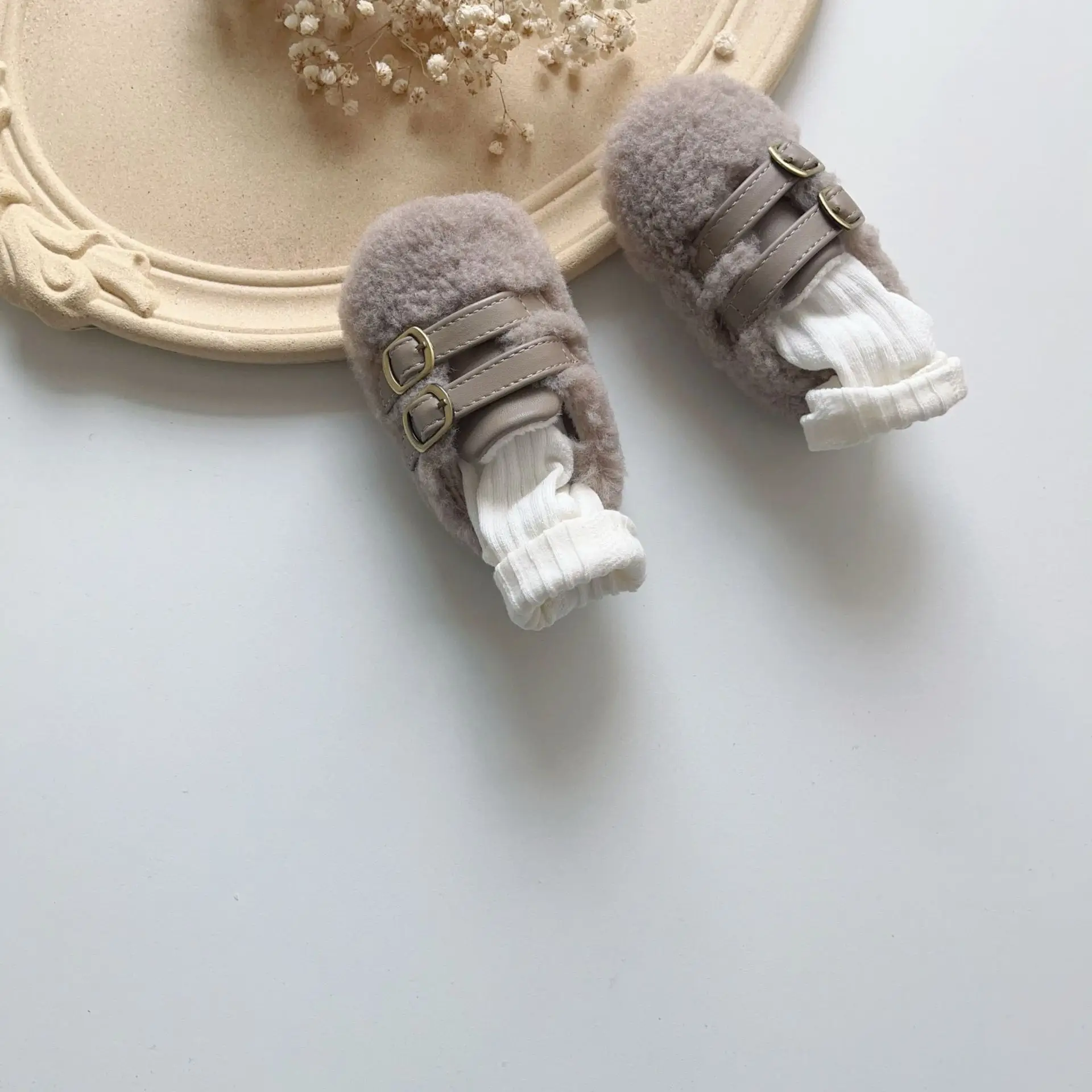 Baby Velvet Faux Fur Laced Shoes for Toddler Winter — feature 9
