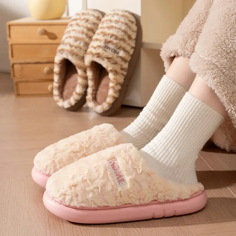Autumn and Winter New Cotton Slippers for Women's Home Indoor Confinement Plush Fleece-Lined Warm Couple Men's Cotton Shoes Wholesale