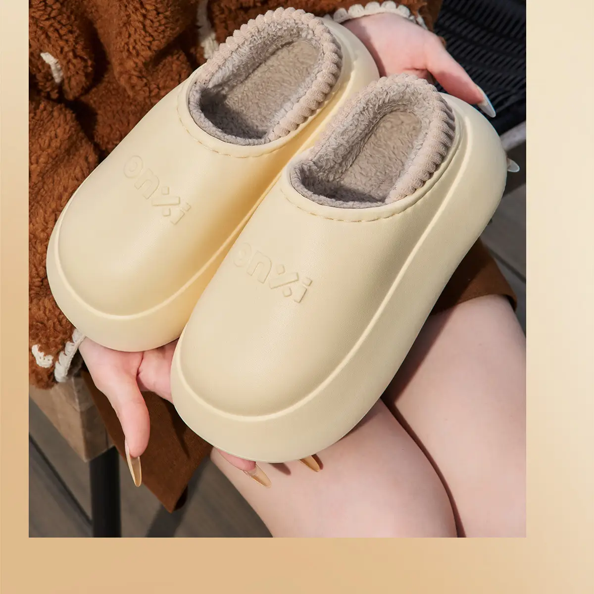 Women Winter Warm Slipper White Thick Soled — feature 18