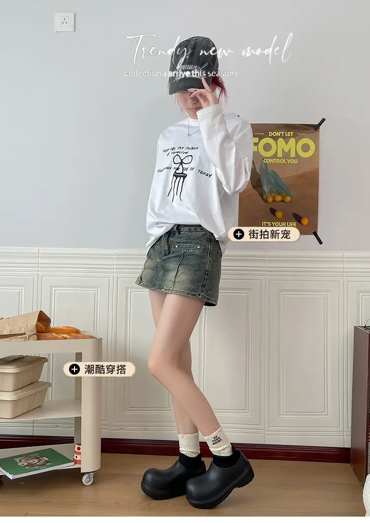 Women Winter Warm Waterproof Boots with Lace Socks — feature 1