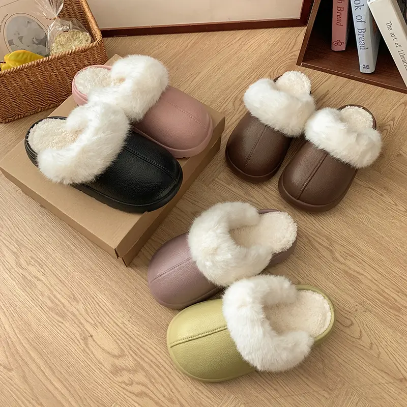 Women's Green Cotton Slippers with Faux Fur Trim - Image 8