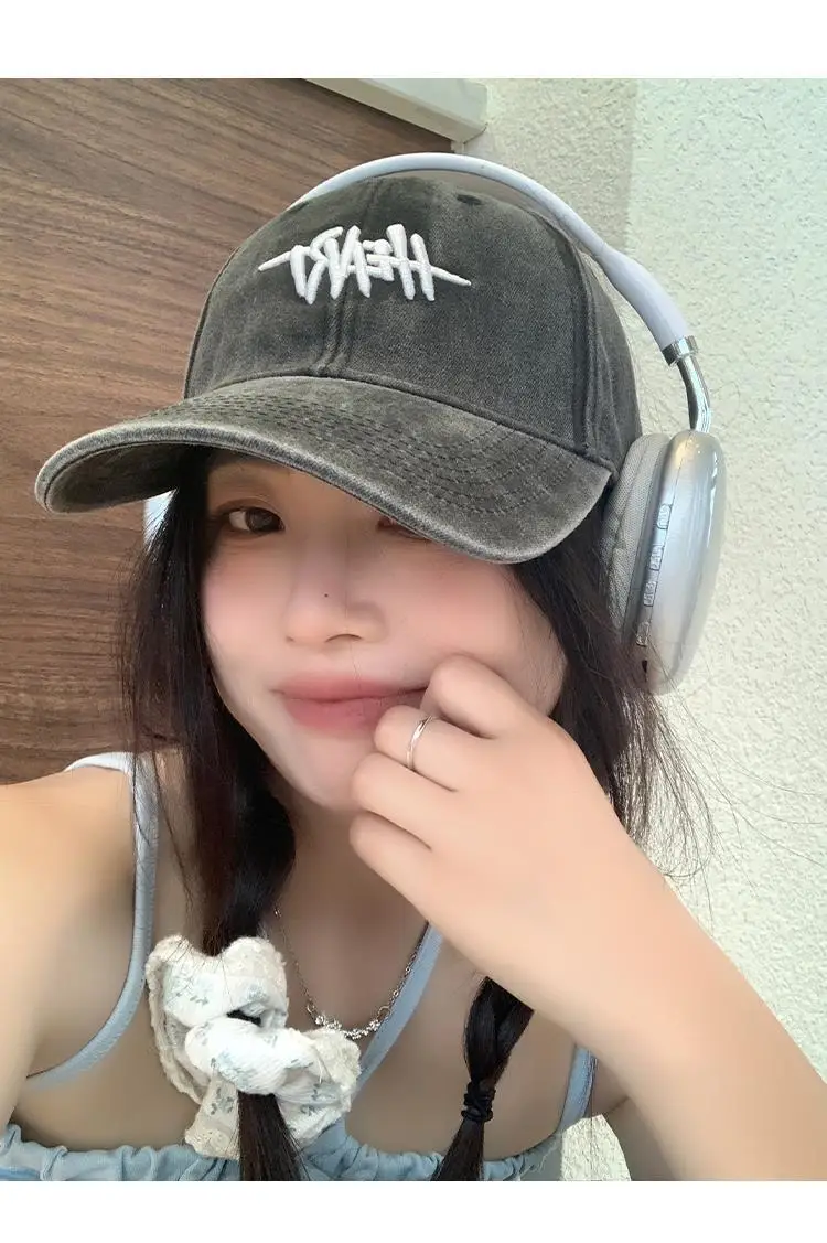 Women Washed Baseball Cap Deep Blue Small Hole — feature 40