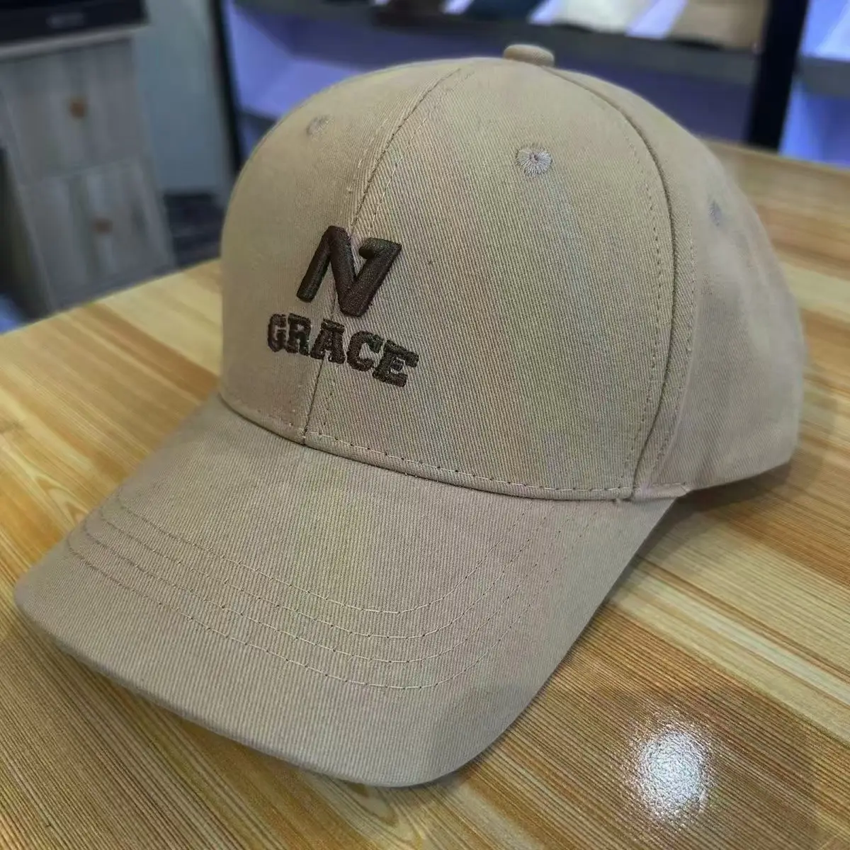 Women Sunshade Cap with Embroidered N Logo - Image 2
