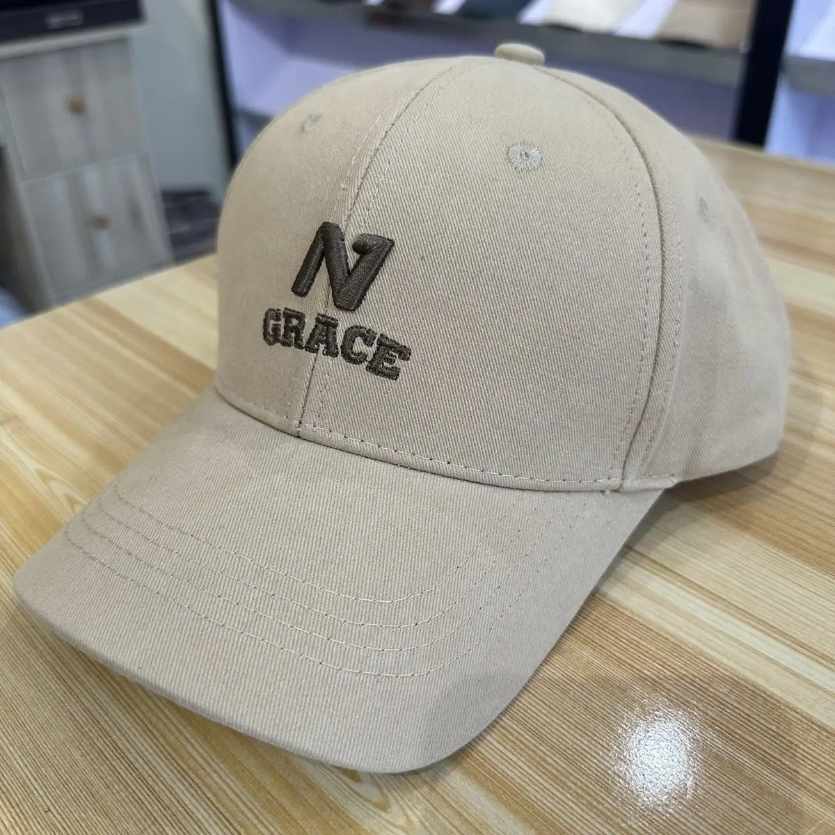 Women Sunshade Cap with Embroidered N Logo — feature 5