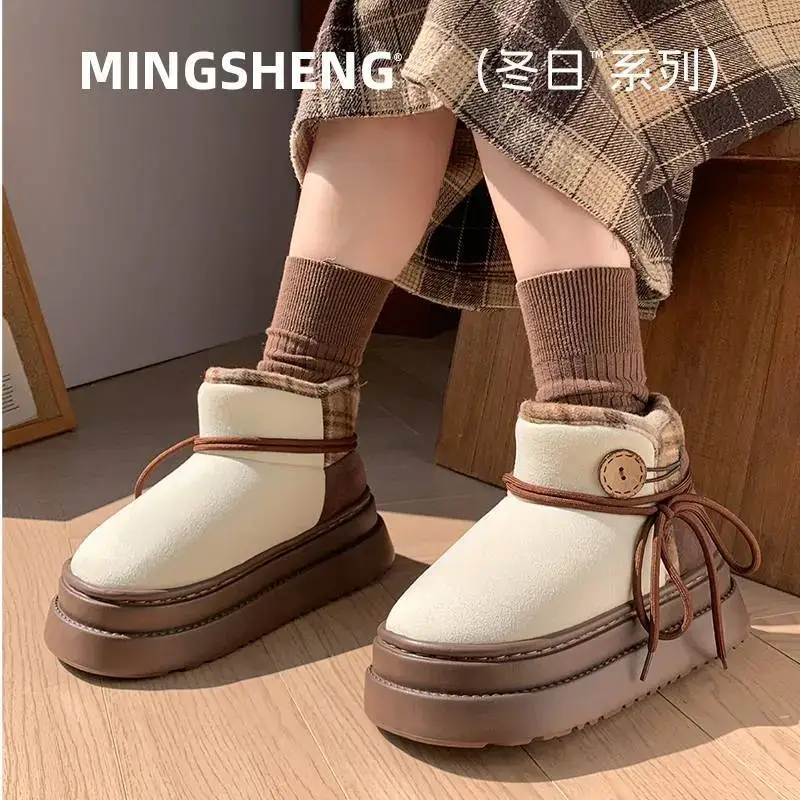 2025 Winter Buttoned Boots Super Comfortable Warm Outdoor Wear - Image 2
