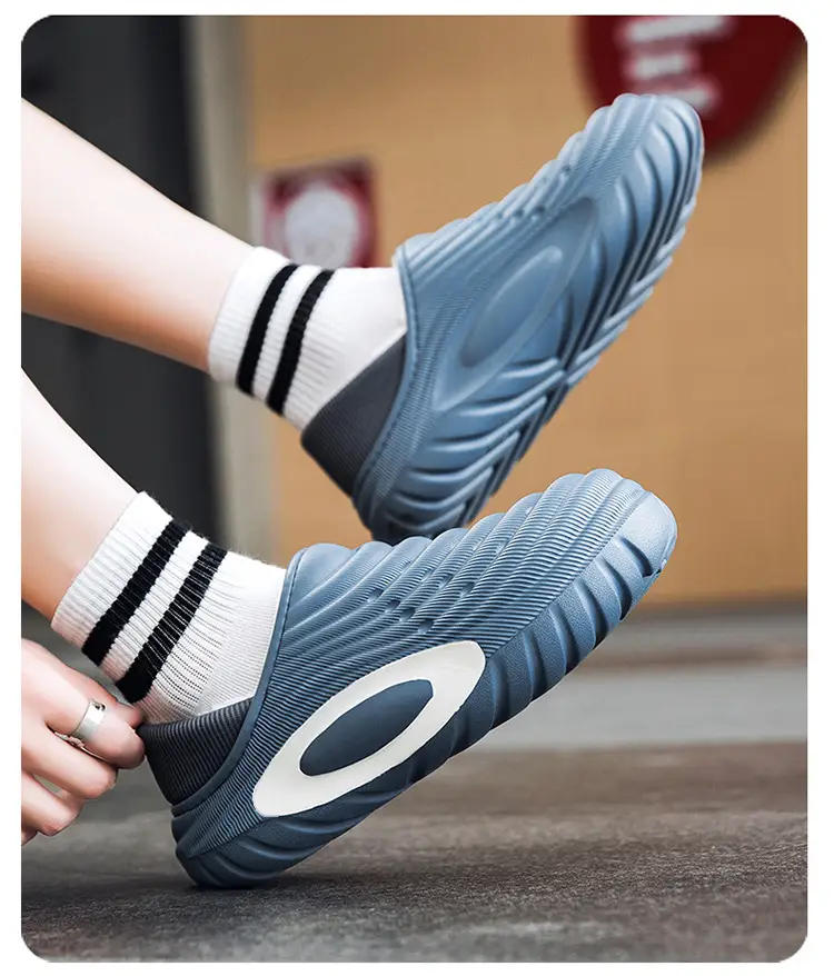 Cross-Border Large Size Cotton Slippers for Men in Winter, Home Wear, Velvet Warm Cotton Shoes, Sports Waterproof Bags and Couple Slippers — feature 13