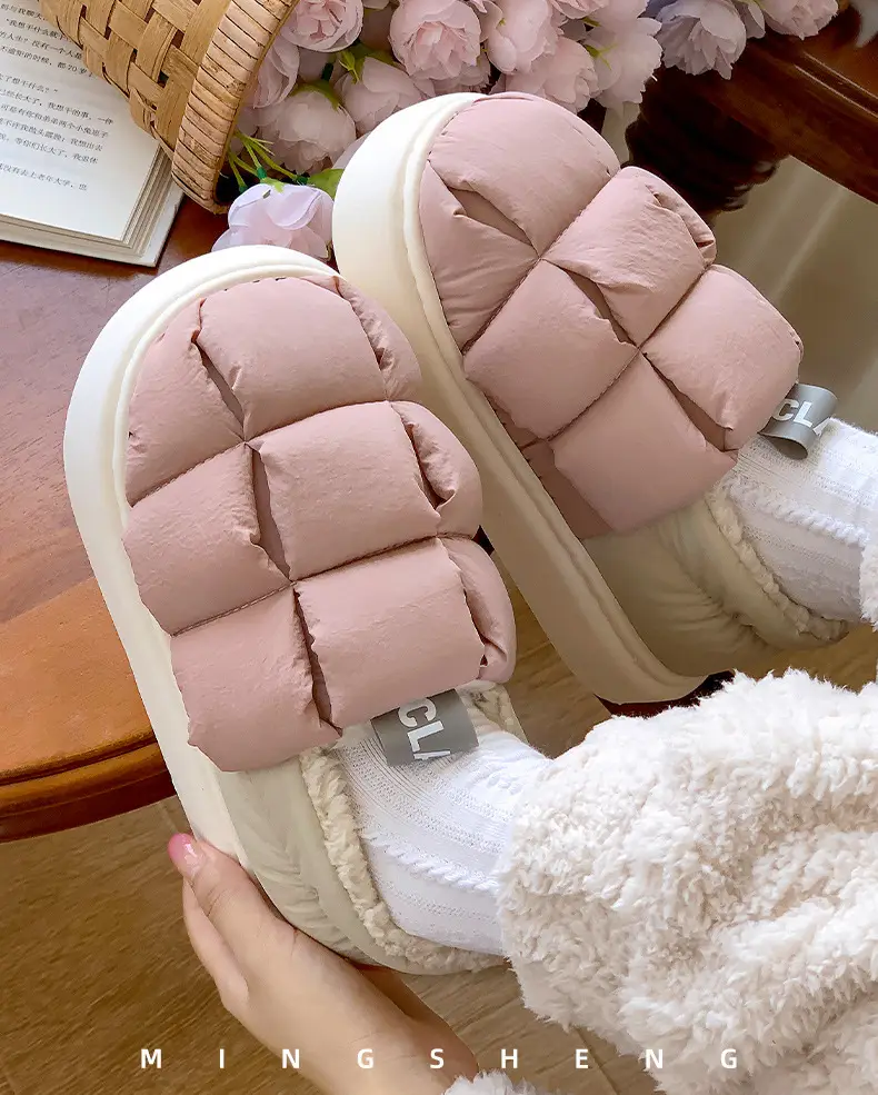 Warm Fleece Slippers for Women with Fleece Lining — feature 8