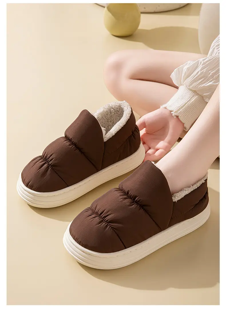 Down Cloth Waterproof Cotton Slippers for Women in Autumn and Winter, Indoor and Home Non-Slip Thick-Soled Warm Outer Cotton Shoes for Men in Winter — feature 13