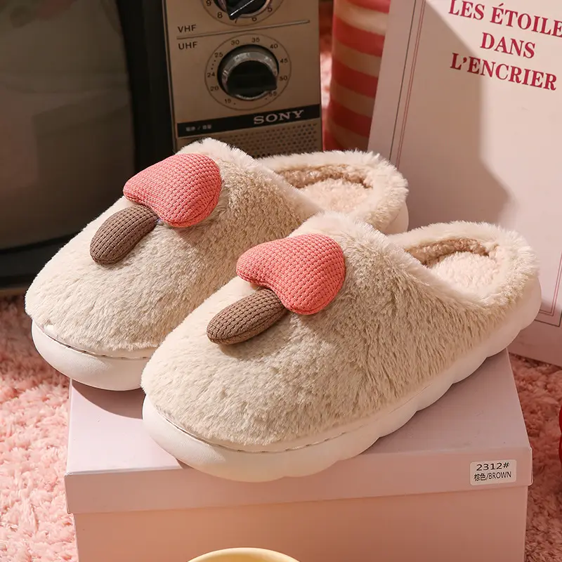 Women's Winter Warm Cotton Slippers 2025 New Indoor Home Non-Slip Plush Maternity Shoes with Extra Fleece and Thick Sole - Image 4