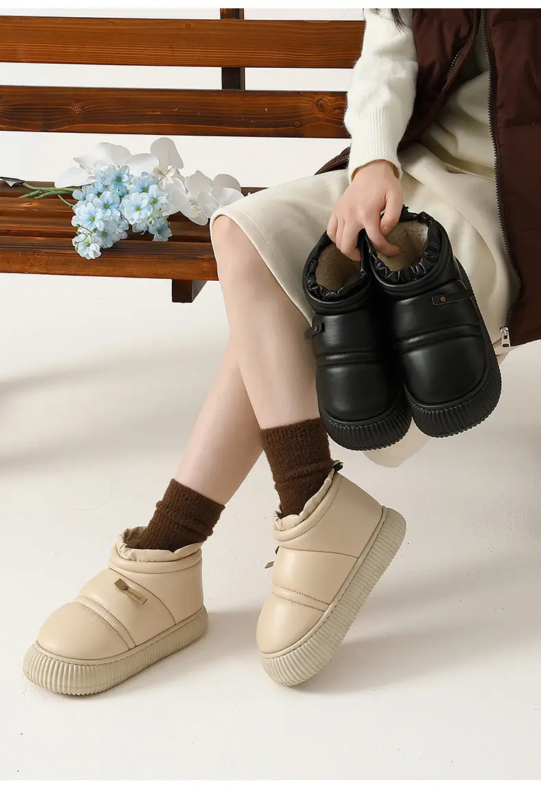 Women PU Leather Waterproof Slippers Beige Warm Anti-Slip — feature 11