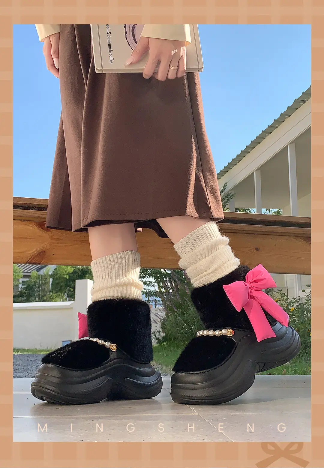 New Cotton Slippers for Women in Winter for Home and Outdoor Wear, Indoor Soft Soles, Increased Thickness, Non-Slip Thick Soles, Warm Plush Cotton Shoes — feature 7