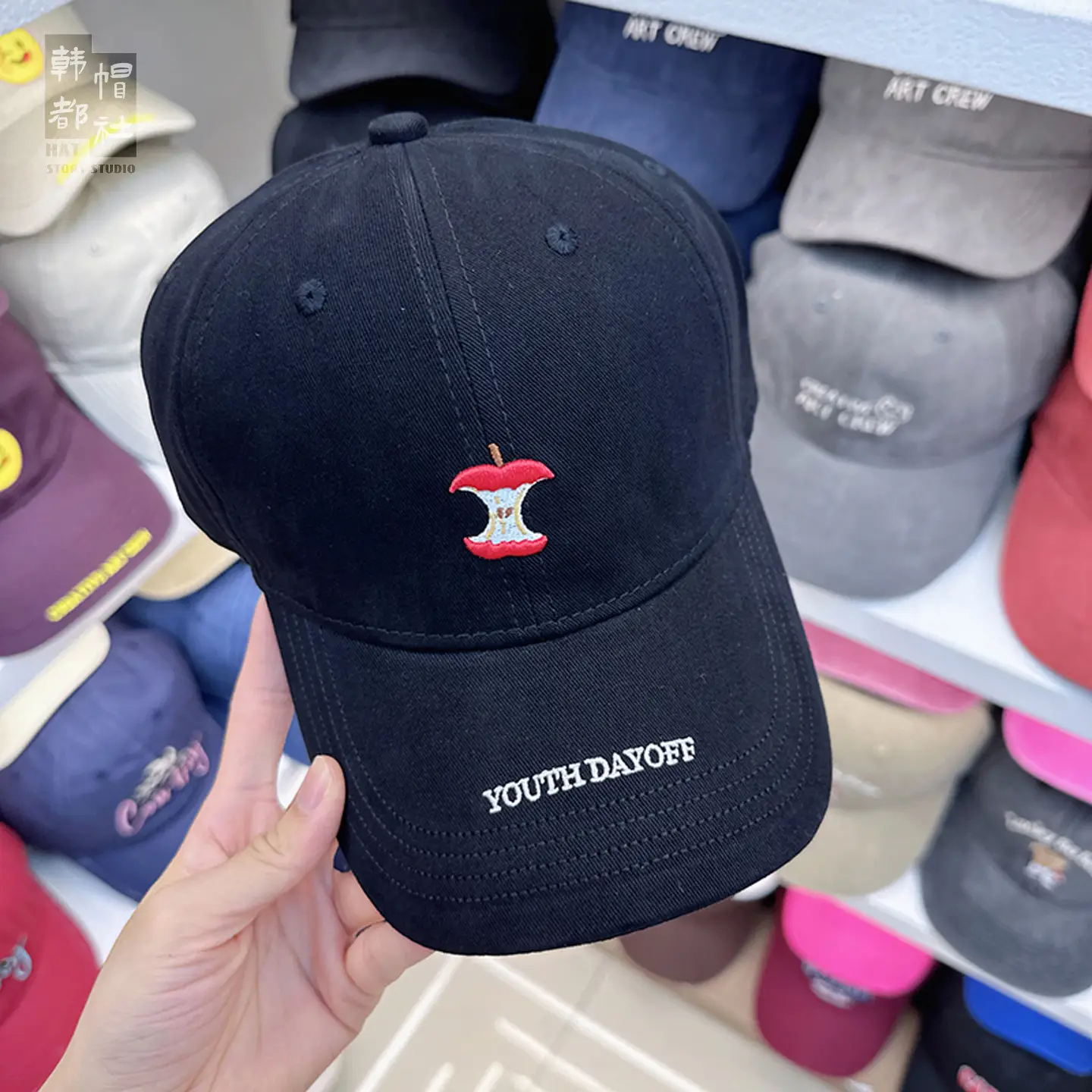 Women's Black Apple Embroidered Baseball Cap Youth Dance — feature 4