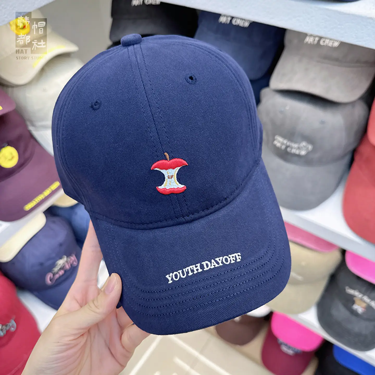 Women's Black Apple Embroidered Baseball Cap Youth Dance — feature 5