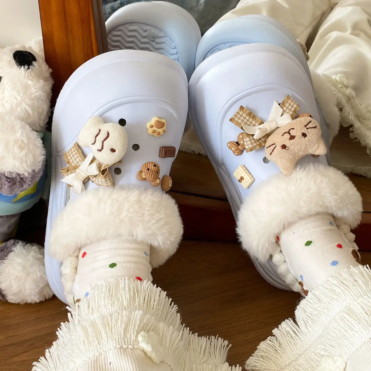 Women Warm Cat Fish Soft Slippers White Blue — feature 28