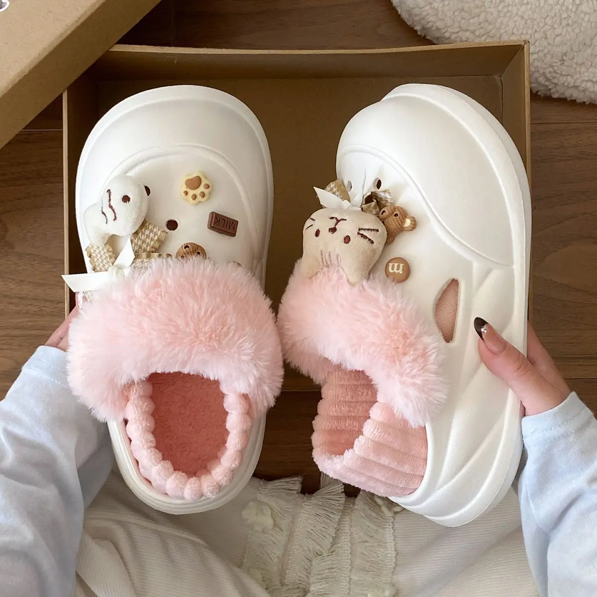 Women Warm Cat Fish Soft Slippers White Blue — feature 32