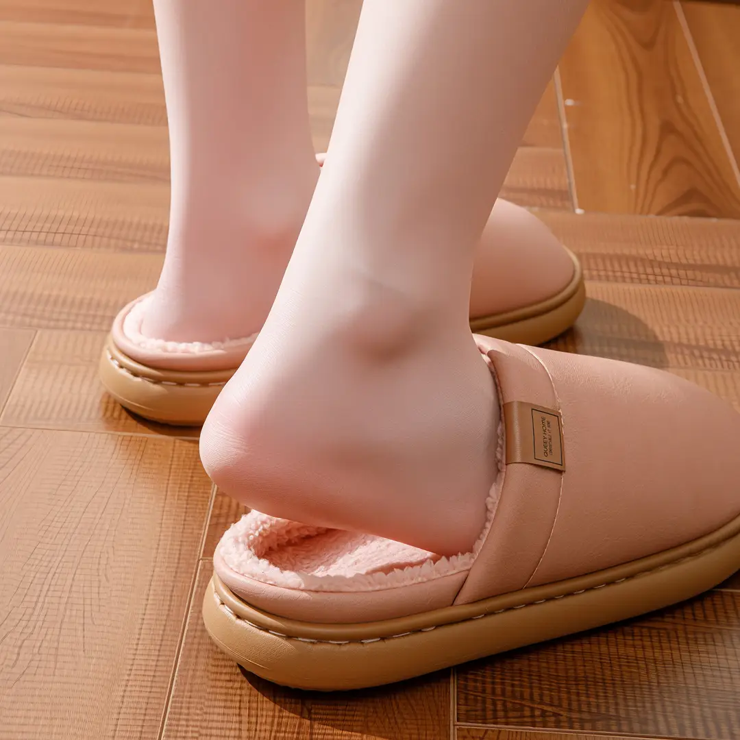 Waterproof Cotton Slippers for Women in Winter Indoor Fleece-Lined to Heattech Home Non-Slip Anti-Odor Antibacterial Pu Leather Slippers for Men in Autumn and Winter - Image 7