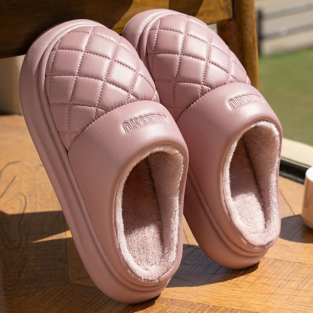 Waterproof Cotton Slippers for Men's Home Autumn and Winter Indoor Non-Slip Home Couple Warm Leather Cotton Slippers Men's Thick-Soled Leather Slippers - Image 4
