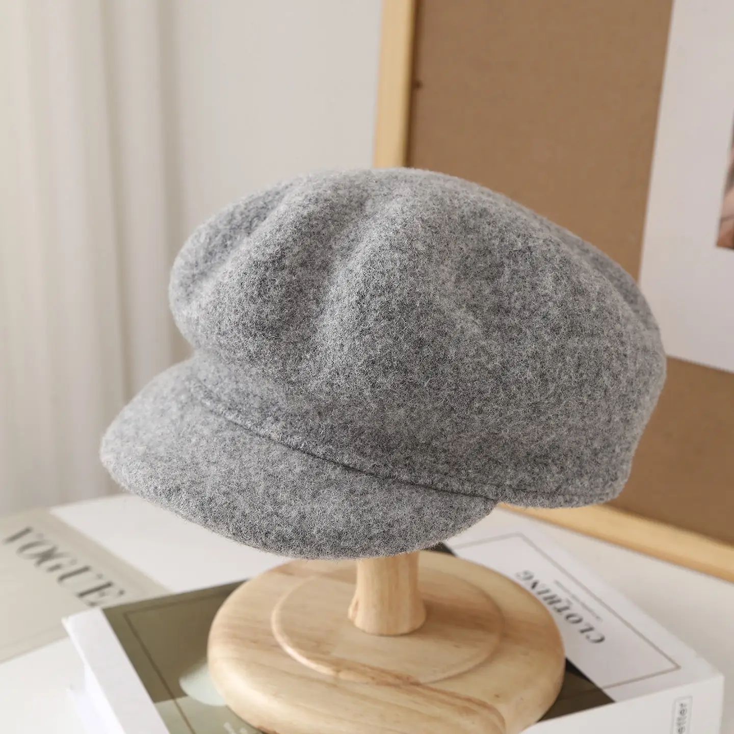 Autumn Woolen Newsboy Hat Gray Japanese Style - Image 4