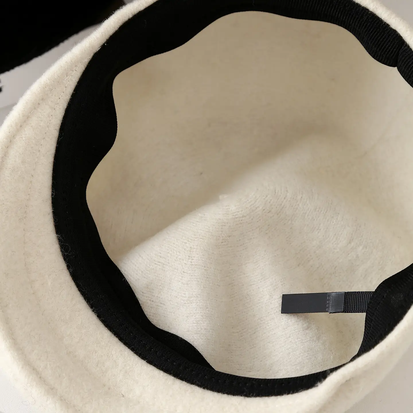 Autumn Woolen Newsboy Hat Gray Japanese Style — feature 4